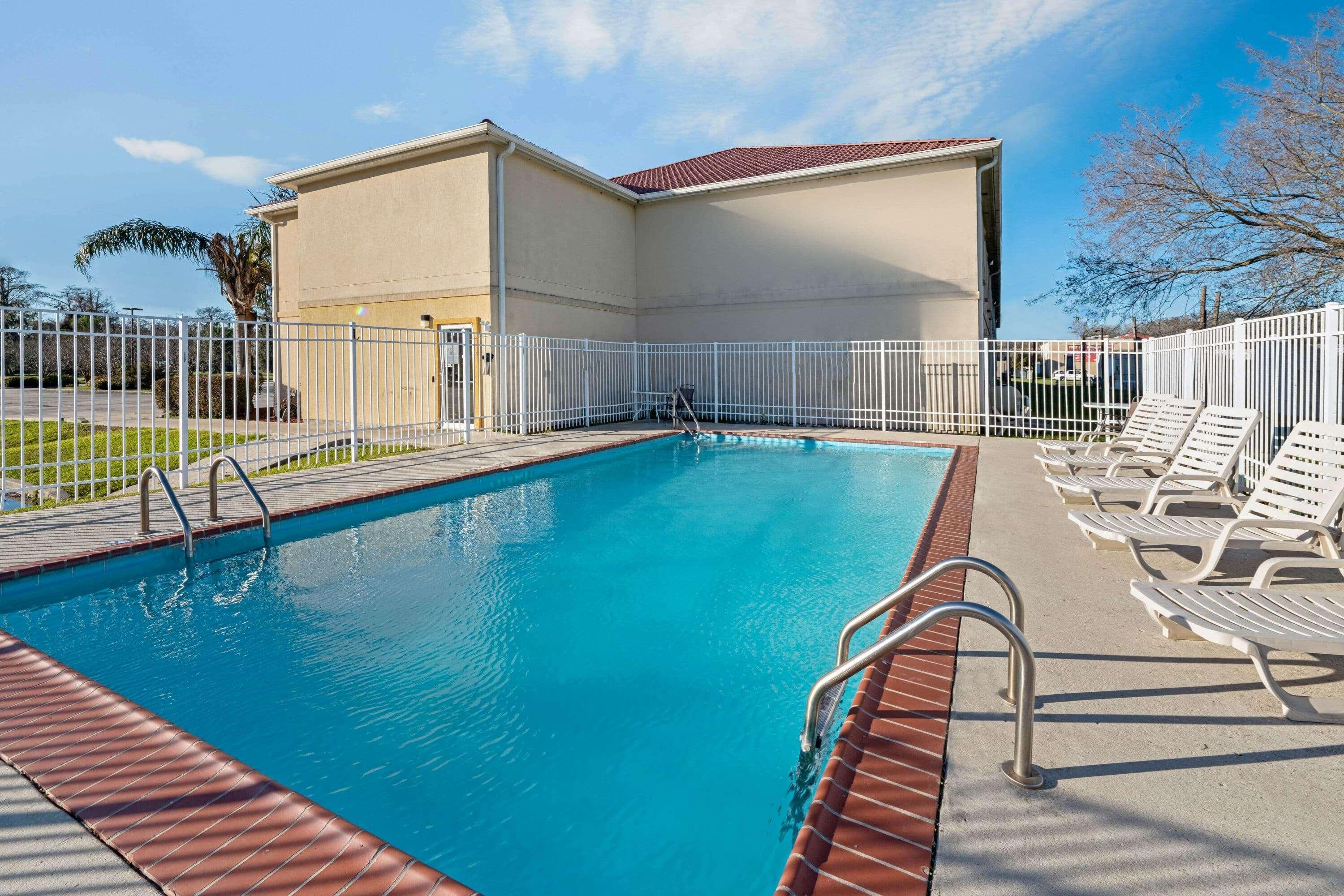 La Quinta By Wyndham Morgan City Exterior photo